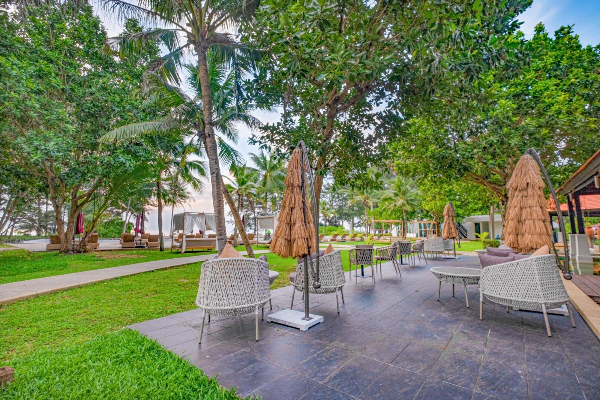 Отель Estella Phuket